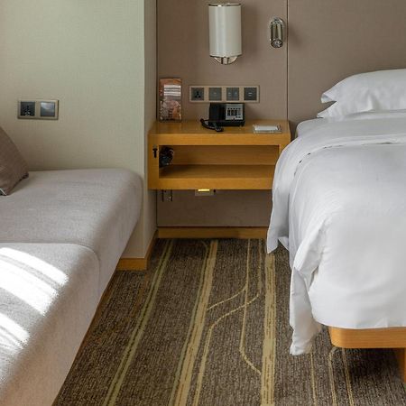 ליג'יאנג Hilton Garden Inn Lijiang מראה חיצוני תמונה