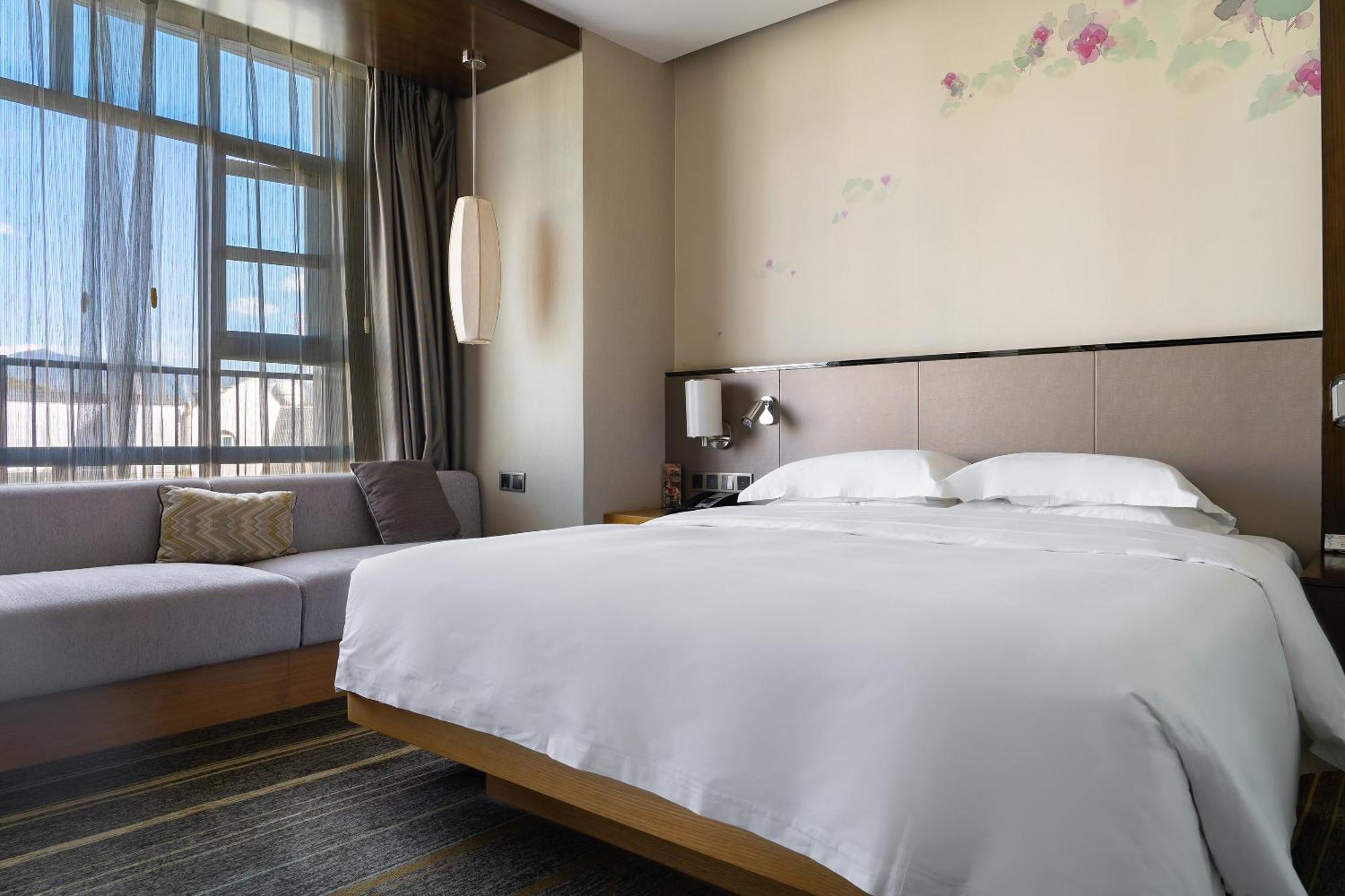 ליג'יאנג Hilton Garden Inn Lijiang מראה חיצוני תמונה