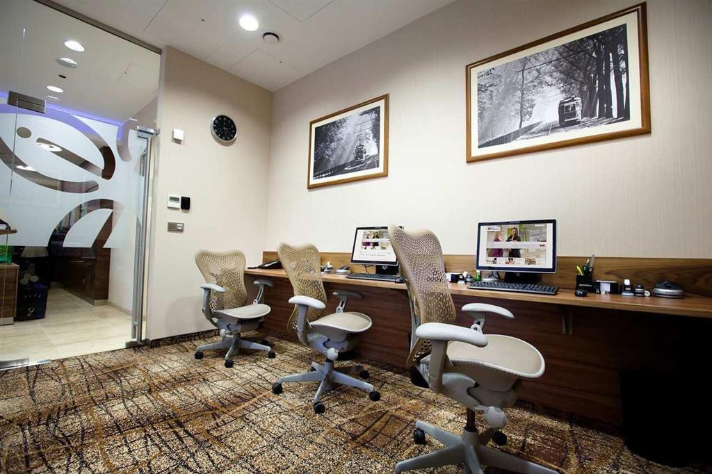 ליג'יאנג Hilton Garden Inn Lijiang מתקנים תמונה